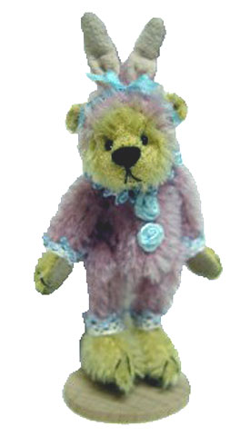 Deb Canham Hold Your Heart Fru Fru - Click Image to Close