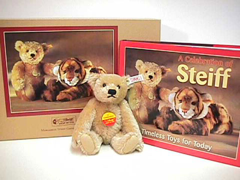 STEIFF Celebration Bear And Book Set - Click Image to Close